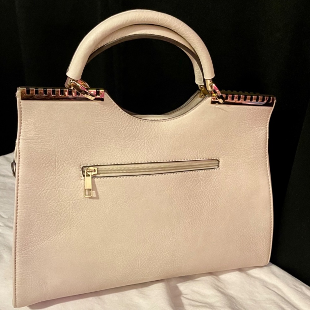 Handbag - Picture 2 of 4